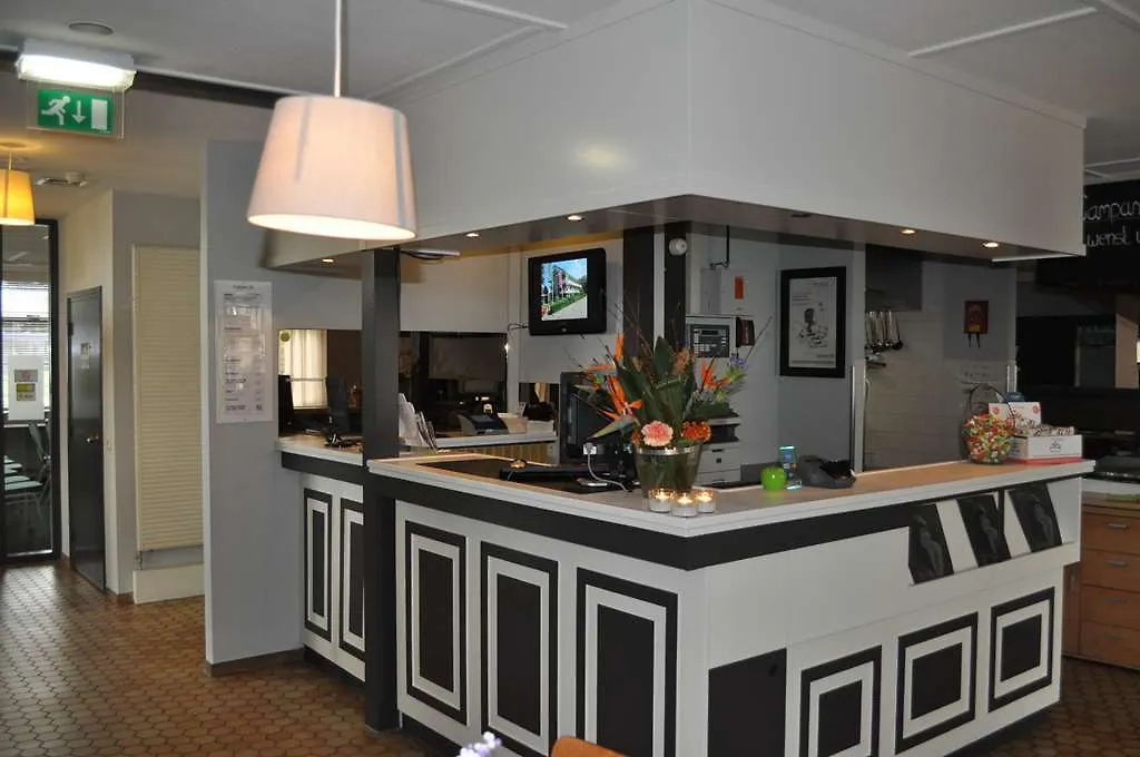 Campanile Hotel&Restaurant Rotterdam Oost 3*,  Nederland
